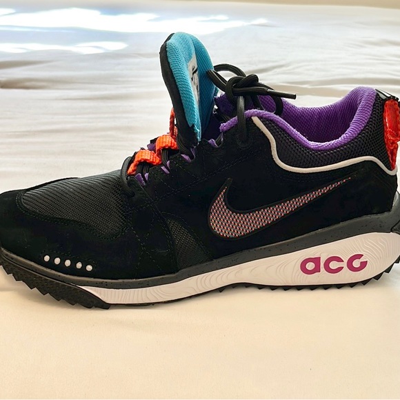 Nike ACG DOG Mountain Hyper Grape Sneakers Mens 10.5 - Picture 4 of 11
